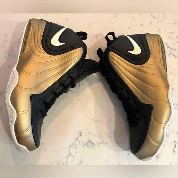 Nike Rare Air Max Wavy Men’s SZ.11 Vintage Basketball Shoes Gold/BlackNew